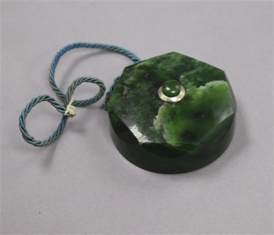 A nephrite table bell, not working
